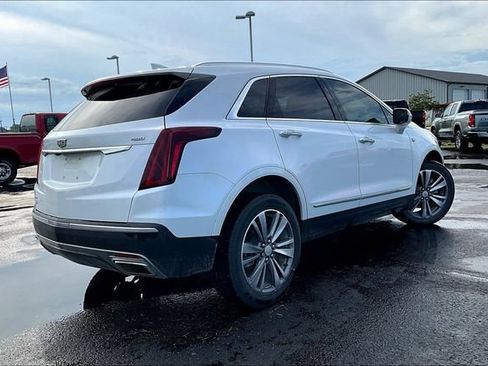 Used 2021 Cadillac XT5 Premium Luxury AWD/4WD image 4