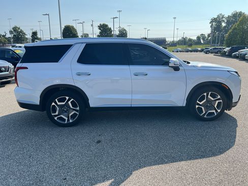 Used 2024 Hyundai Palisade SEL AWD/4WD image 9