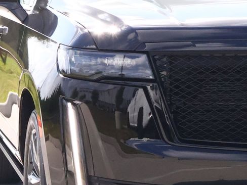 Used 2023 Cadillac Escalade Sport Platinum image 7