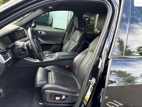 Used 2022 BMW X5 M50i w/ Executive Package AWD/4WD image 9