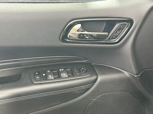 Used 2022 Dodge Durango GT image 25