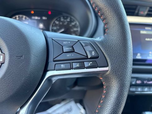 Used 2024 Nissan Kicks SR w/ SR Premium Package FWD image 21
