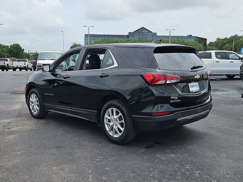Used 2022 Chevrolet Equinox LT FWD image 4