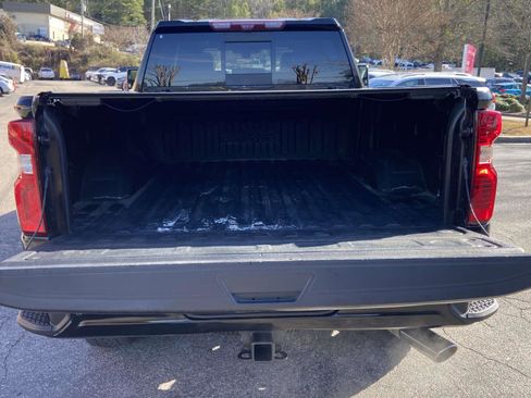 Used 2022 Chevrolet Silverado 2500 High Country image 35