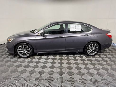 Used 2015 Honda Accord Sport image 3