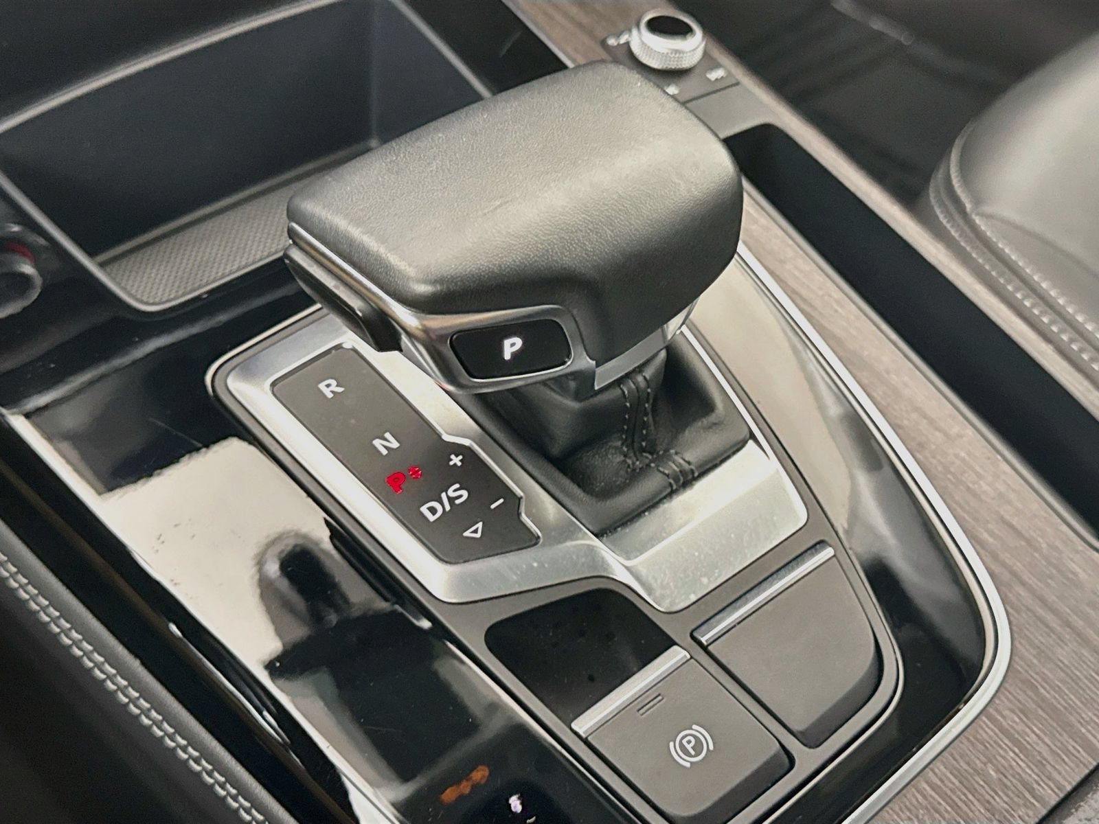 Certified 2023 Audi Q5 2.0T Premium Plus w/ Premium Plus Package AWD/4WD image 19