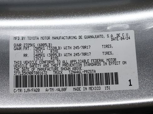 Used 2024 Toyota Tacoma SR AWD/4WD image 36