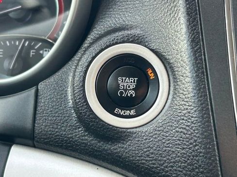 Used 2015 Dodge Journey SXT w/ Flexible Seating Group image 26