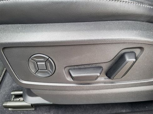 Certified 2025 Audi Q5 Premium Plus w/ Premium Plus image 11