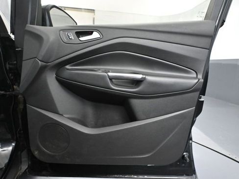 Used 2017 Ford Escape Titanium AWD/4WD image 40