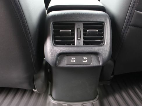 Used 2025 Acura ADX A-Spec image 32