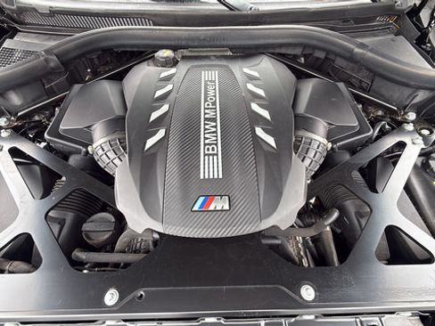 Used 2021 BMW X5 M w/ Competition Package AWD/4WD image 29