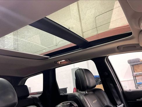 Used 2012 Jeep Grand Cherokee SRT8 w/ Luxury Group II image 22