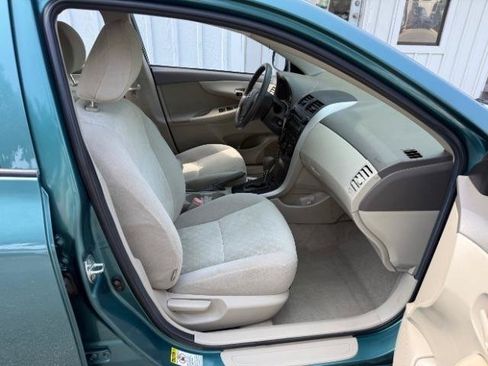Used 2009 Toyota Corolla XLE FWD image 11