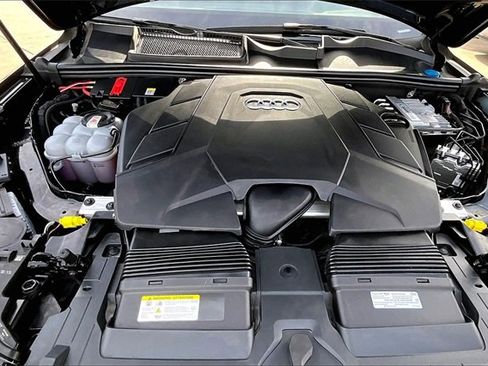 Used 2023 Audi Q7 3.0T Premium Plus image 9