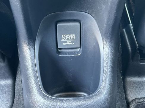 Used 2022 Honda HR-V EX image 36