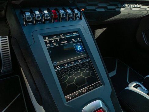 Used 2021 Lamborghini Huracan STO image 65