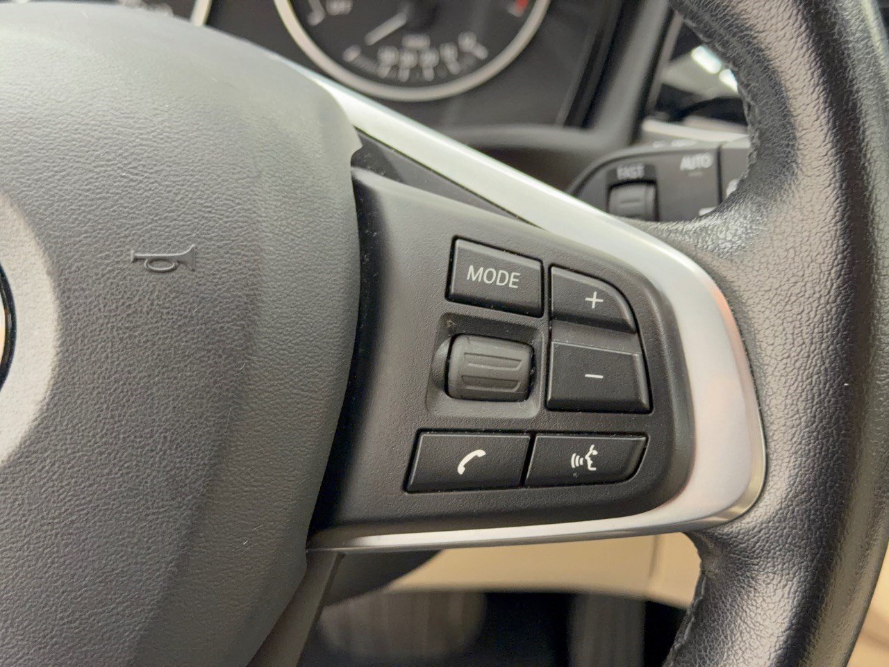 Used 2018 BMW X1 sDrive28i FWD image 19