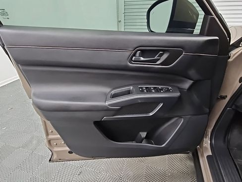 Used 2024 Nissan Pathfinder Rock Creek image 26