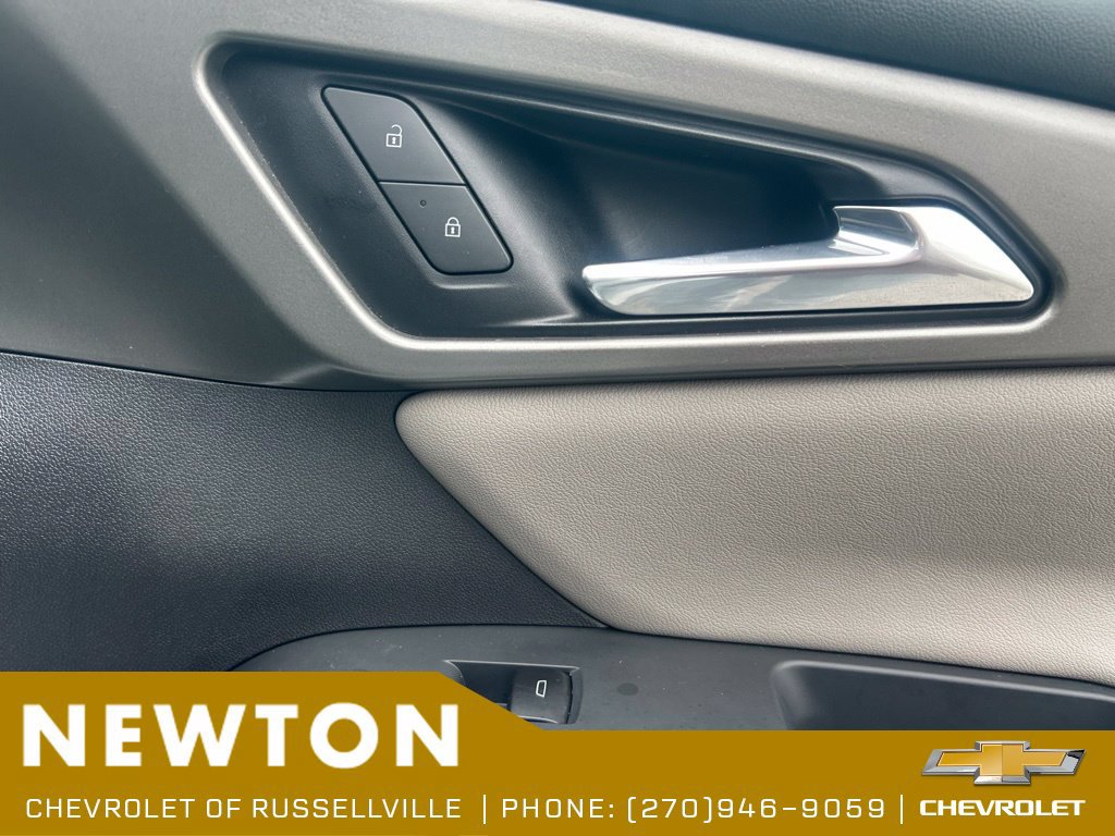 Used 2026 Chevrolet Traverse LT w/ Driver Confidence Package FWD image 27