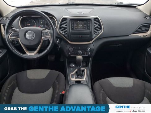 Used 2014 Jeep Cherokee Latitude AWD/4WD image 21