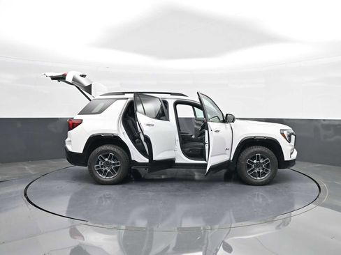 New 2026 GMC Terrain AT4 w/ Convenience Package III image 38