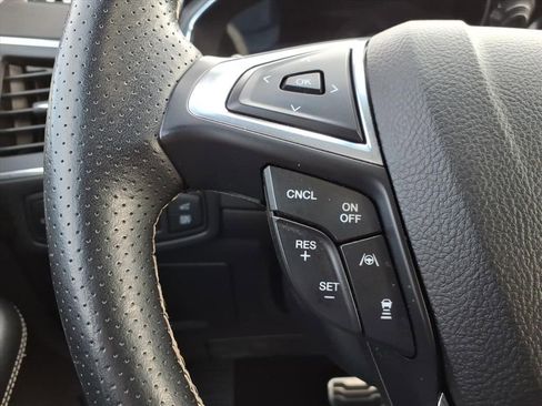 Used 2020 Ford Edge ST w/ Cold Weather Package image 23