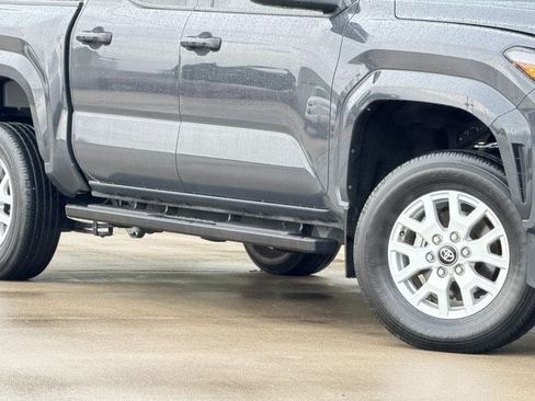 Used 2024 Toyota Tacoma SR RWD image 10