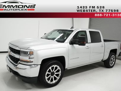 Used 2017 Chevrolet Silverado 1500 LT w/ Max Trailering Package