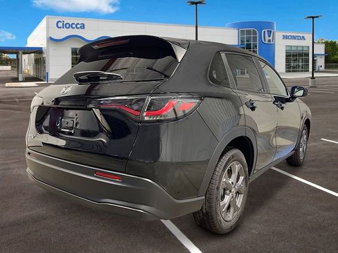 New 2026 Honda HR-V LX image 5
