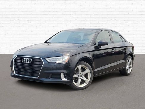 Used 2019 Audi A3 2.0T Premium FWD image 1