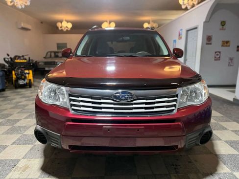 Used 2010 Subaru Forester 2.5X Premium image 2