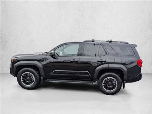 Used 2025 Toyota 4Runner TRD Off-Road Premium image 2