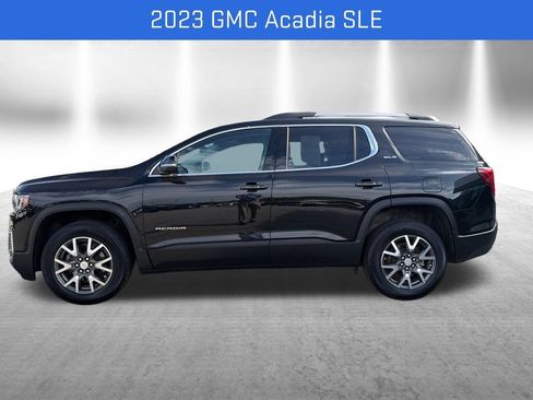 Used 2023 GMC Acadia SLE w/ Driver Convenience Package AWD/4WD image 2