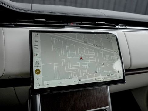 New 2026 Land Rover Range Rover SE image 12
