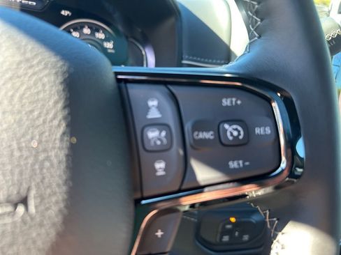 New 2026 RAM 2500 Limited image 33