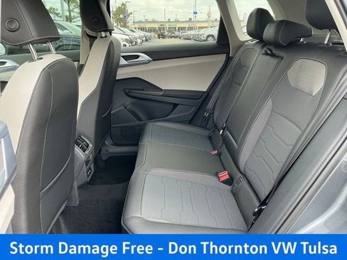 New 2026 Volkswagen Taos SE FWD image 14
