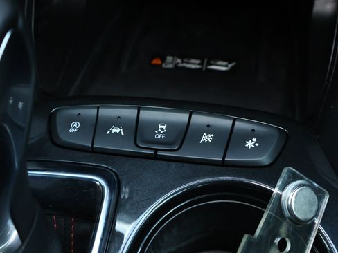Used 2025 Chevrolet TrailBlazer RS w/ Convenience Package FWD image 21