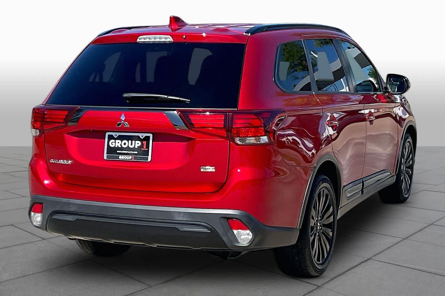 Used 2020 Mitsubishi Outlander LE FWD image 13