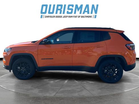 New 2026 Jeep Compass Latitude image 3