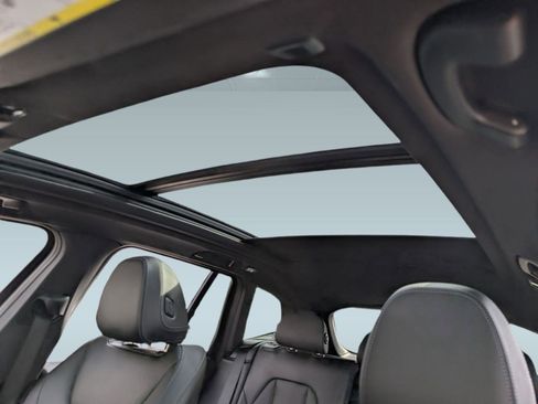 Used 2023 BMW X3 sDrive30i image 15