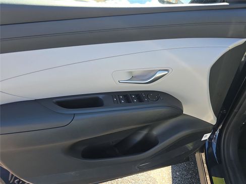 New 2026 Hyundai Tucson Blue SE w/ Tow & Go Package image 9