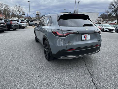 Certified 2024 Honda HR-V Sport image 6