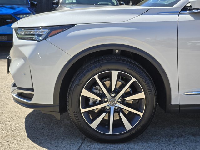 Certified 2026 Acura MDX w/ Technology Package FWD image 10