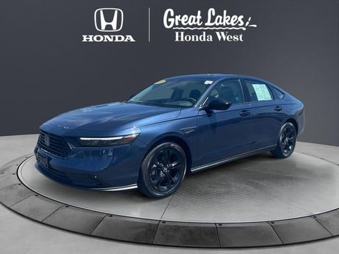 Used 2025 Honda Accord SE image 1