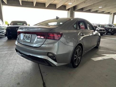Used 2024 Kia Forte LXS FWD image 5