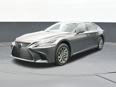 Used 2018 Lexus LS 500 image 3