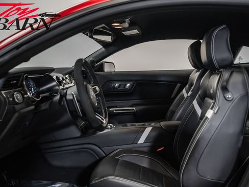 Used 2021 Ford Mustang Shelby GT500 w/ Technology Package image 27