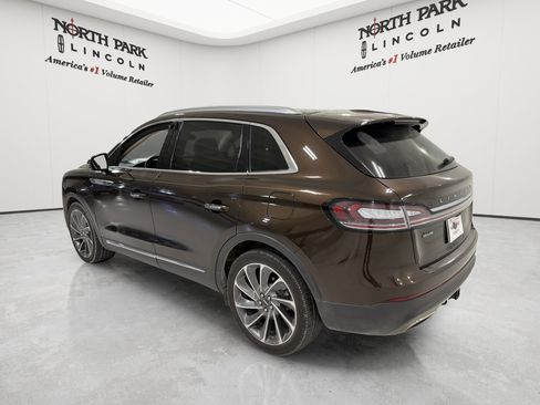 Used 2019 Lincoln Nautilus Reserve w/ Class II Trailer Tow Package FWD image 3