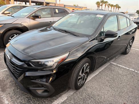 Used 2023 Subaru Legacy Premium AWD/4WD image 2